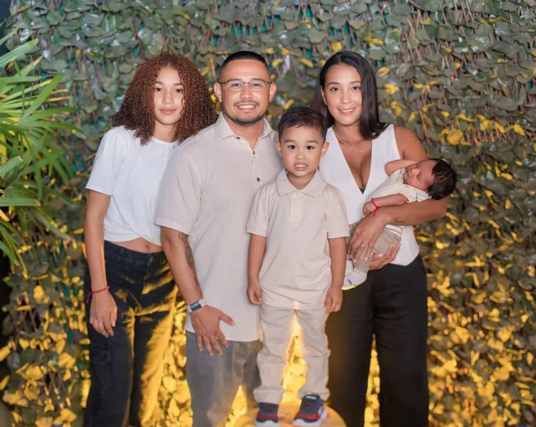 La familia detrás de AI4Colegios